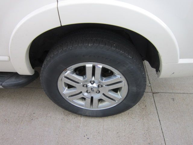 2007 Ford Explorer 2dr LWB