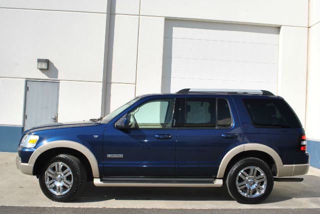 2007 Ford Explorer Custom Deluxe