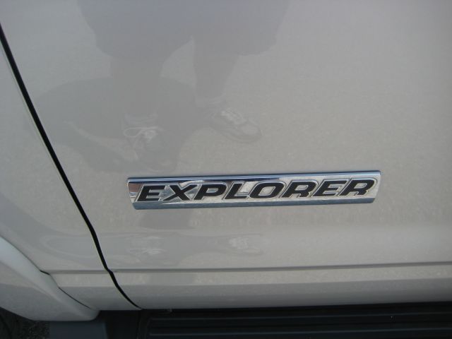 2007 Ford Explorer LT EXT 15