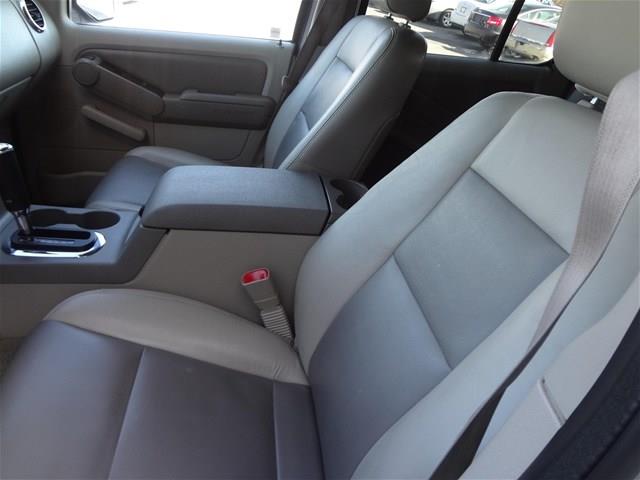 2007 Ford Explorer SLT Extended Cab 2WD Stepside