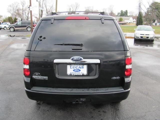 2008 Ford Explorer ESi