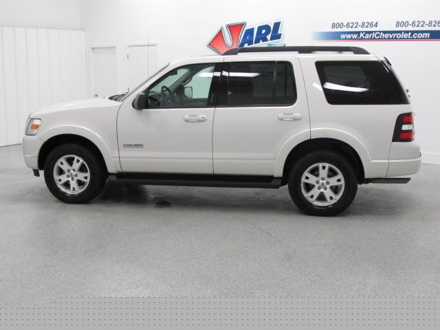 2008 Ford Explorer ESi