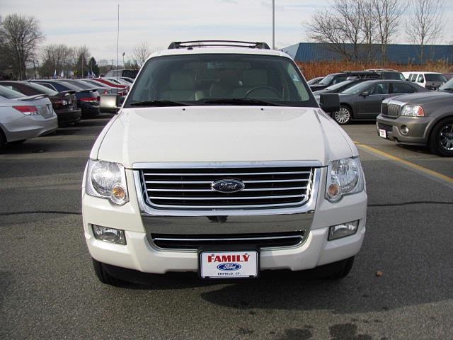 2008 Ford Explorer ESi