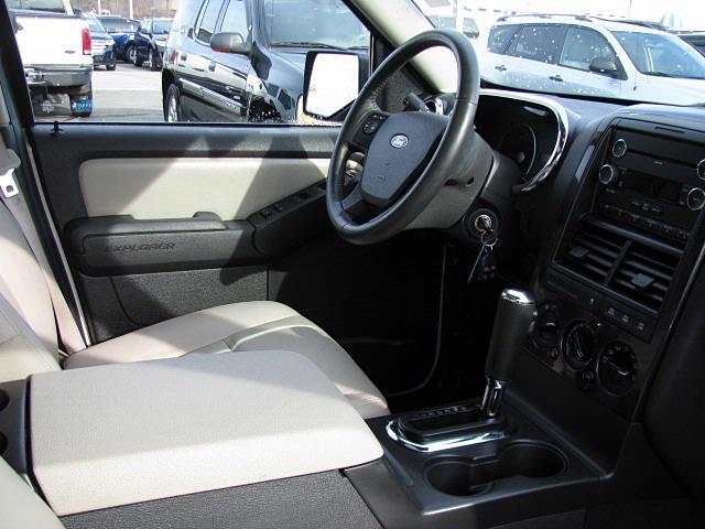 2008 Ford Explorer ESi