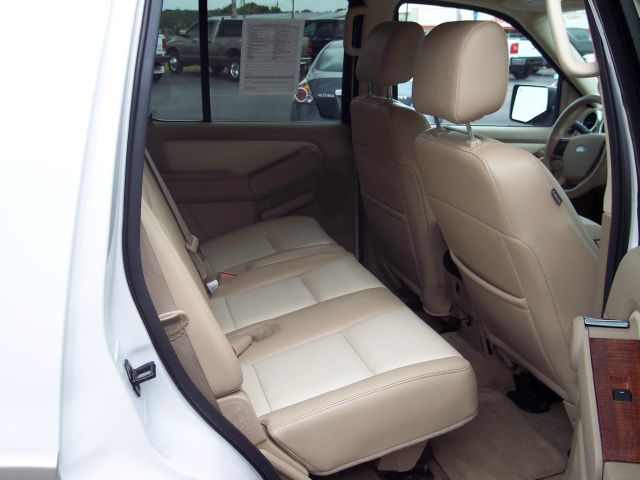 2008 Ford Explorer 2500 4WD