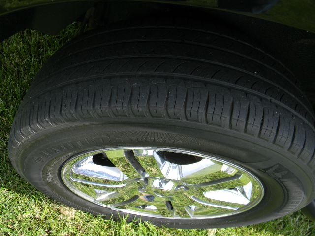 2009 Ford Explorer SLS Base