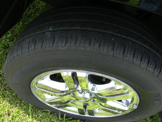 2009 Ford Explorer SLS Base