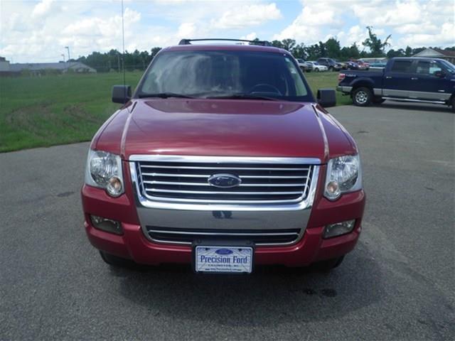 2010 Ford Explorer ESi