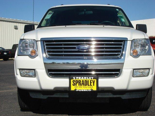 2010 Ford Explorer ESi