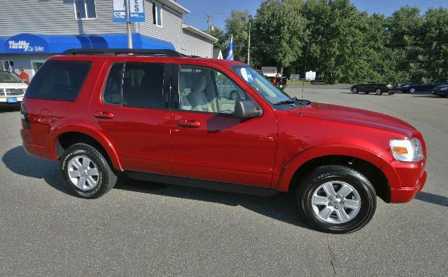 2010 Ford Explorer ESi