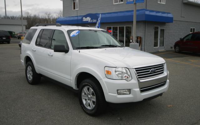 2010 Ford Explorer ESi