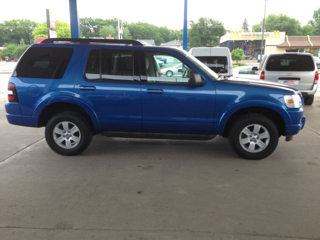 2010 Ford Explorer GXL