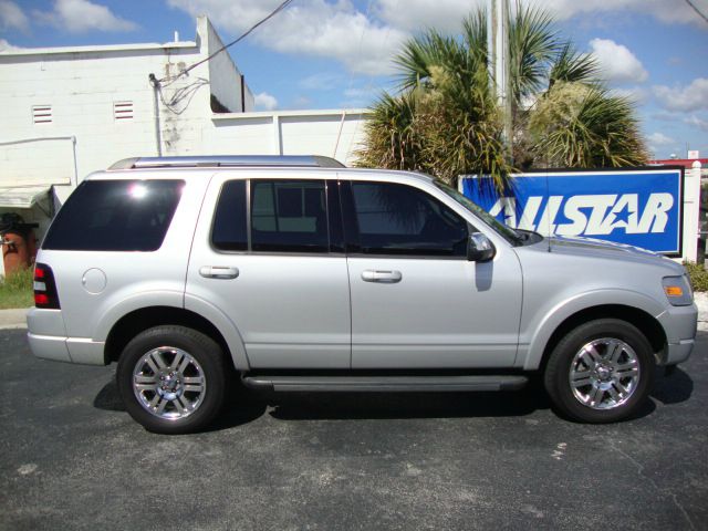 2010 Ford Explorer Se..clean Carfax..one Owner