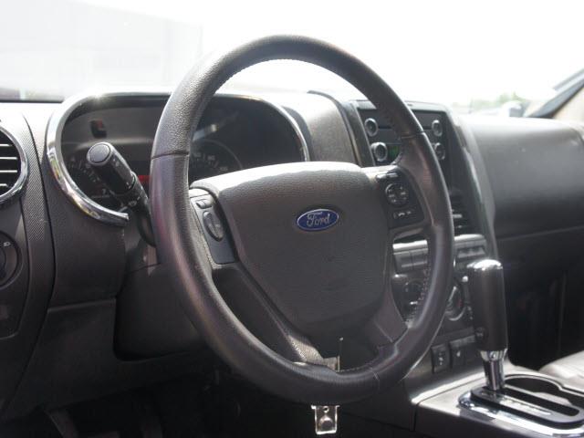 2010 Ford Explorer ESi
