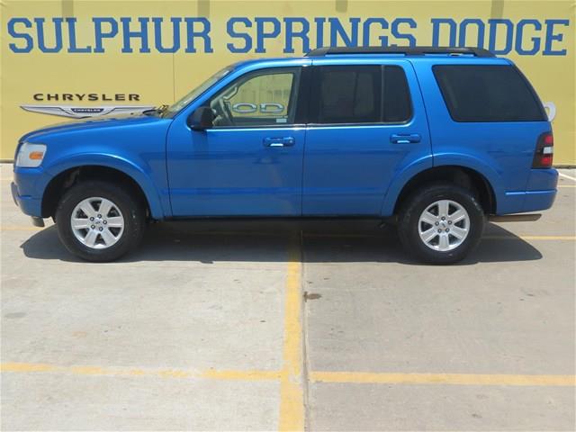 2010 Ford Explorer ESi