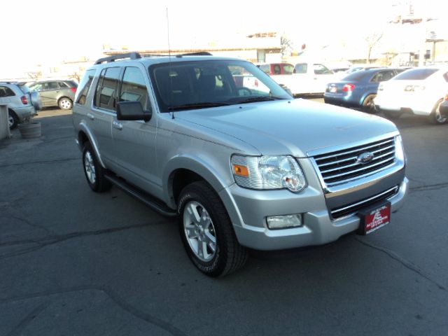 2010 Ford Explorer GXL