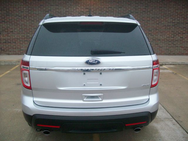 2011 Ford Explorer 528ia 4dr Sdn Auto Sedan