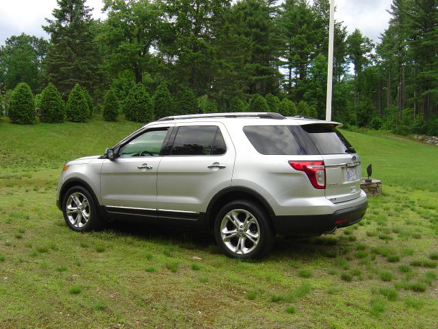 2011 Ford Explorer SL 4x4 Regular Cab