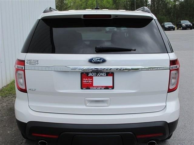 2011 Ford Explorer ESi