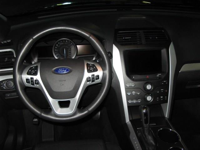 2012 Ford Explorer ESi