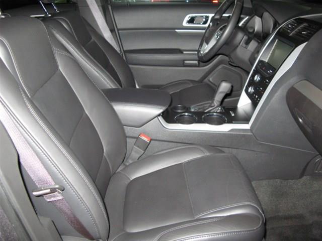 2012 Ford Explorer ESi