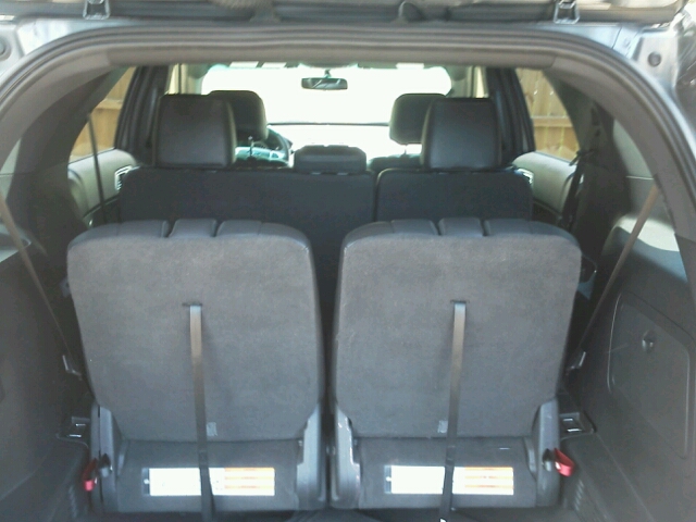 2012 Ford Explorer ESi