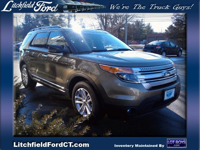 2012 Ford Explorer ESi