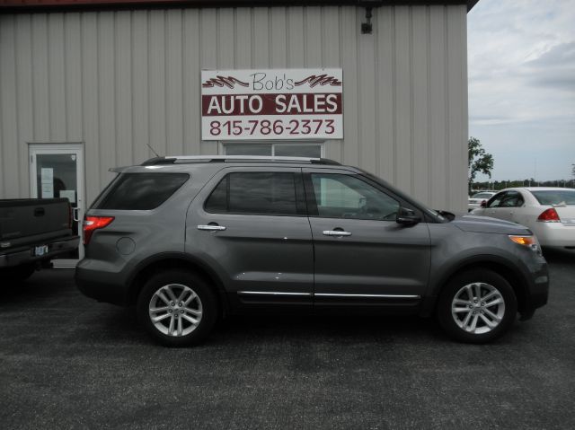 2013 Ford Explorer SL 4x4 Regular Cab