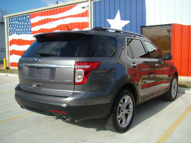 2013 Ford Explorer Super