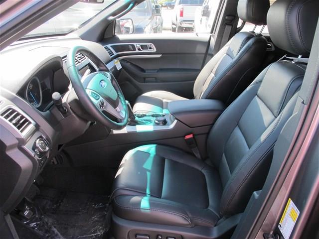 2014 Ford Explorer T6 AWD Leather Moonroof Navigation