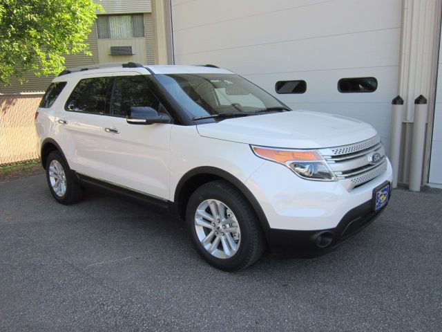 2014 Ford Explorer SL 4x4 Regular Cab