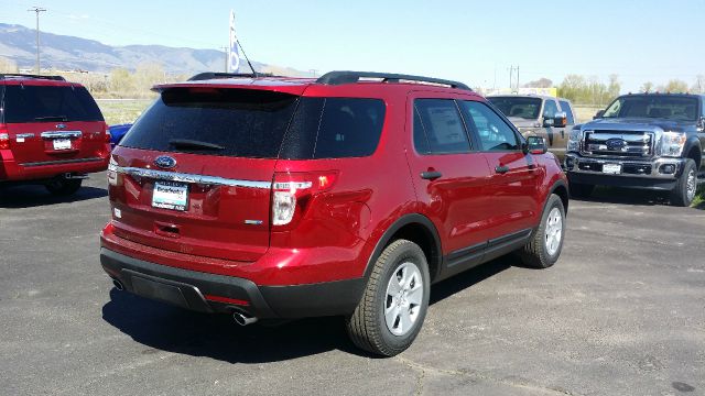 2014 Ford Explorer Base
