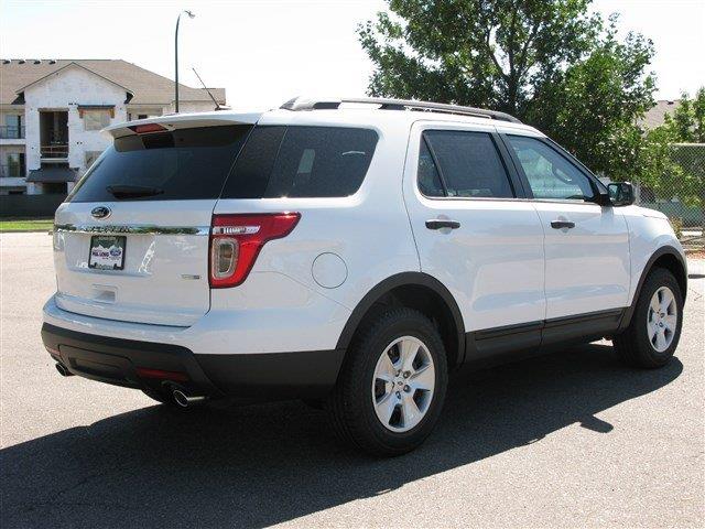 2014 Ford Explorer Base