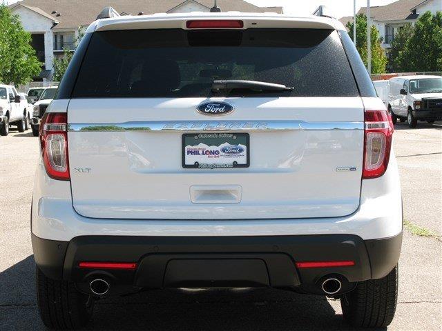 2014 Ford Explorer ESi