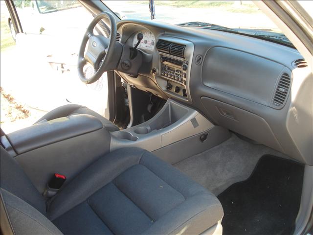 2001 Ford Explorer Sport Unknown