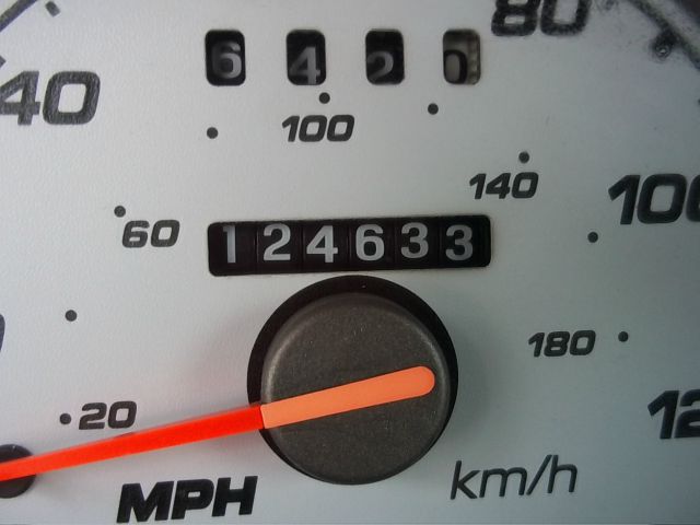 2001 Ford Explorer Sport Extended Cab V8 LT W/1lt