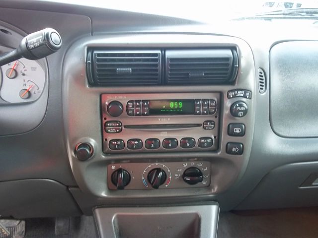 2001 Ford Explorer Sport Extended Cab V8 LT W/1lt
