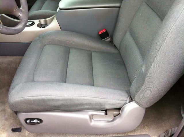 2002 Ford Explorer Sport Unknown