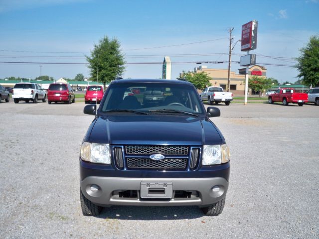 2002 Ford Explorer Sport M35x Sedan 4D