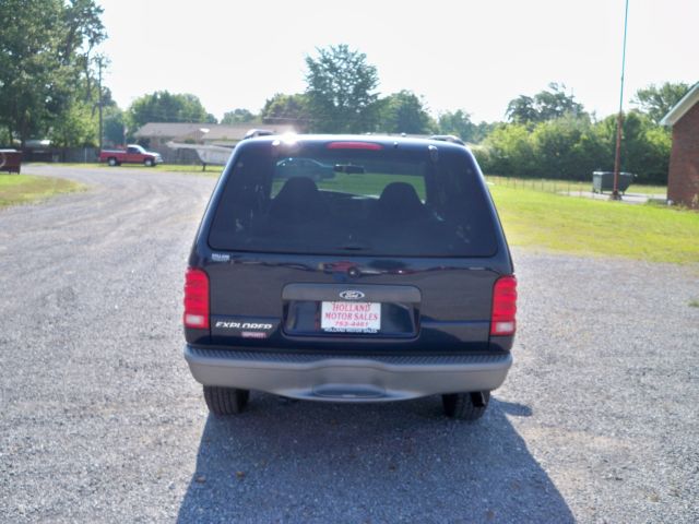 2002 Ford Explorer Sport M35x Sedan 4D