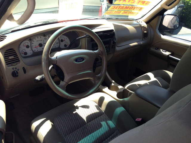 2003 Ford Explorer Sport L- Edition