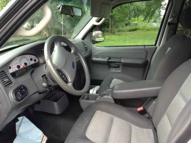 2005 Ford Explorer Sport Unknown