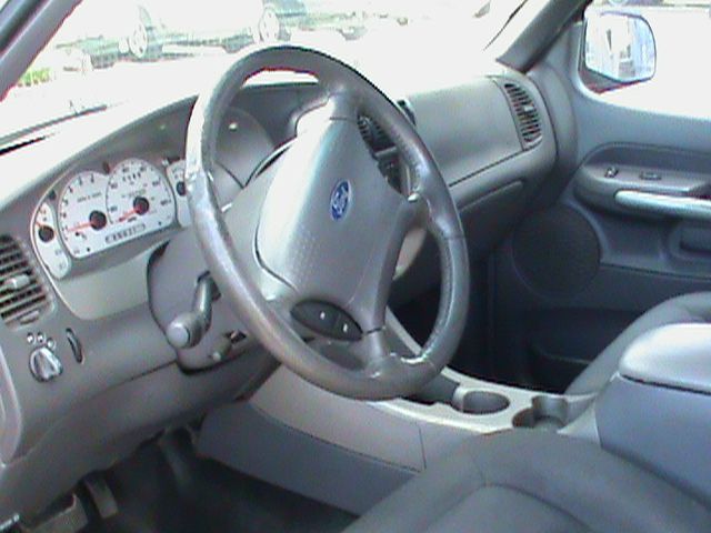 2002 Ford Explorer Sport Trac XL Ext. Cab