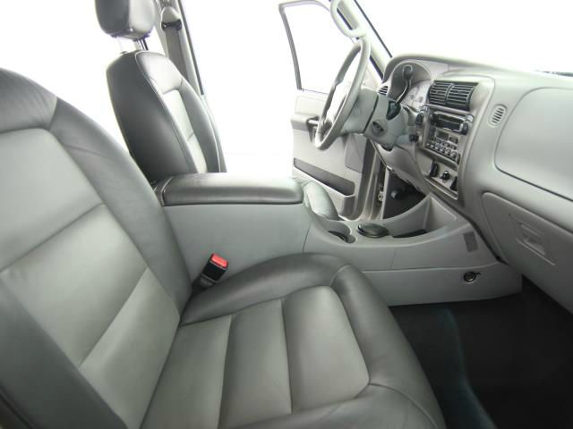 2003 Ford Explorer Sport Trac SL 4x4 Regular Cab
