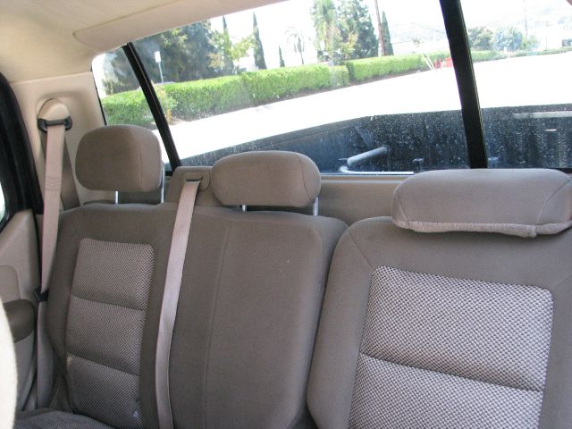 2003 Ford Explorer Sport Trac FWD 4dr