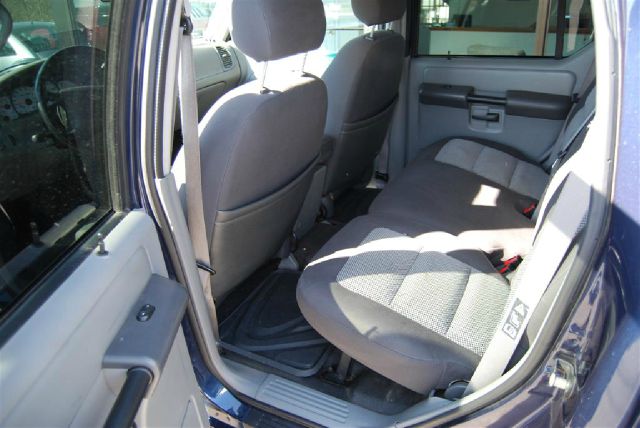 2003 Ford Explorer Sport Trac SL 4x4 Regular Cab