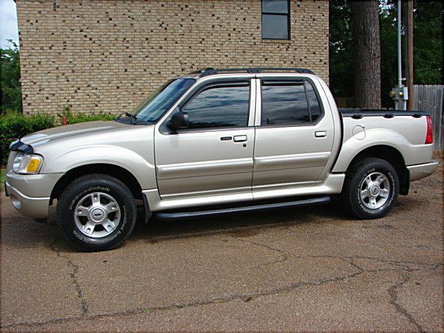 2004 Ford Explorer Sport Trac L- Edition