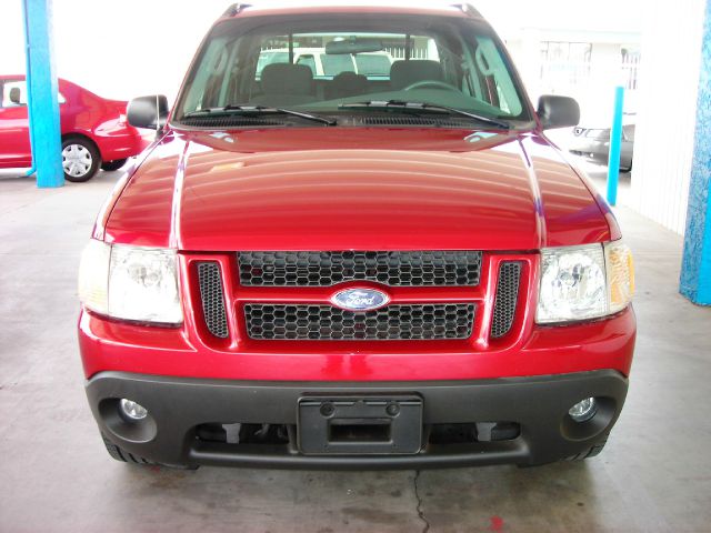 2004 Ford Explorer Sport Trac SL 4x4 Regular Cab