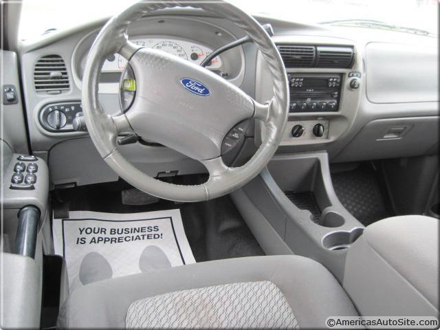 2004 Ford Explorer Sport Trac Laramie Resistol