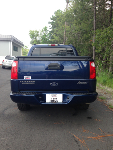 2005 Ford Explorer Sport Trac Two Door Hardtop